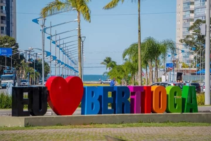 דירות ברטיוגה Apto Frente Ao Mar מראה חיצוני תמונה